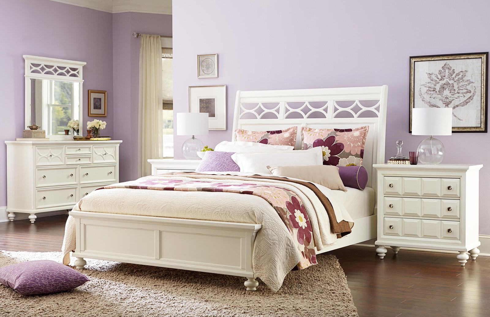 lynn's bedroom furniture
